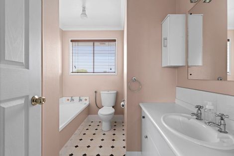 Photo of property in 51 Riverbend Road, Onekawa, Napier, 4110