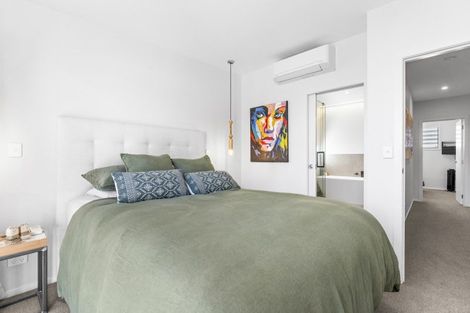 Photo of property in 8/17 Victoria Road, Mount Maunganui, 3116