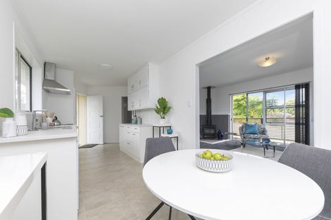 Photo of property in 7 Tangelo Place, Bucklands Beach, Auckland, 2012