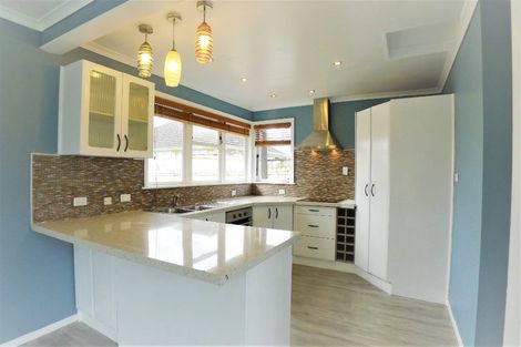 Photo of property in 88 Swaffield Road, Papatoetoe, Auckland, 2025