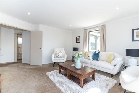 Photo of property in 35a Willerton Avenue, New Lynn, Auckland, 0600