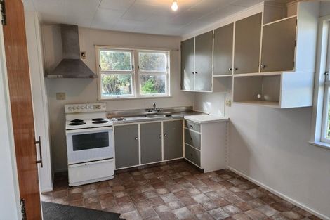 Photo of property in 2/52 Leighton Avenue, Waiwhetu, Lower Hutt, 5010