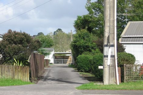 Photo of property in 526a Swanson Road, Ranui, Auckland, 0612