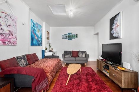 Photo of property in 9/27 Mokoia Road, Birkenhead, Auckland, 0626