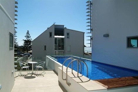 Photo of property in 9/22 Esplanade, Sumner, Christchurch, 8081