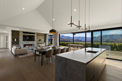 Photo of property in Kawarau Heights, 15 Kawarau Heights Boulevard, Lake Hayes, Queenstown, 9304