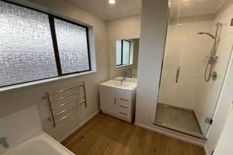 Photo of property in 20 Poplar Grove, Whalers Gate, New Plymouth, 4310