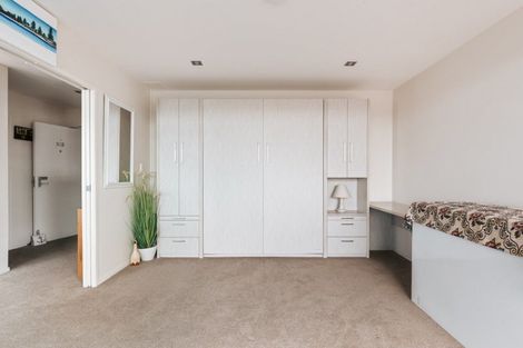 Photo of property in Palm Cove Apartments, 302/6 Tawa Street, Mount Maunganui, 3116