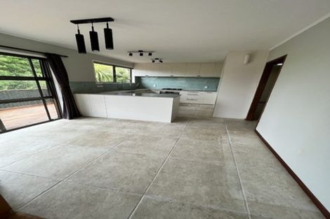 Photo of property in 10 Kallista Place, Browns Bay, Auckland, 0630