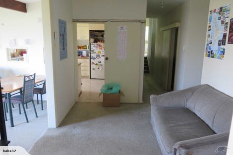 Photo of property in 32 Highbury Road, Highbury, Wellington, 6012