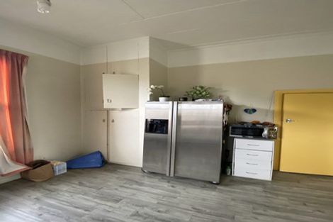 Photo of property in 385 South Road, Caversham, Dunedin, 9012