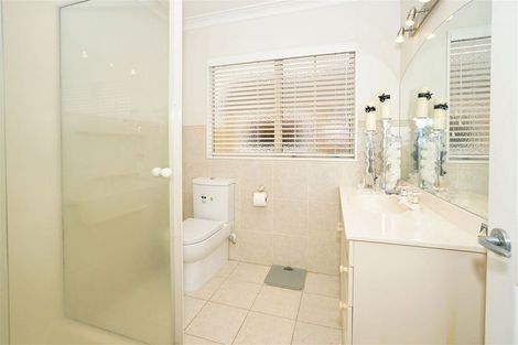 Photo of property in 57 Delamare Road, St Andrews, Hamilton, 3200