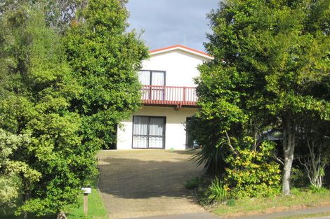 Photo of property in 202 The Drive, Whangamata, 3620