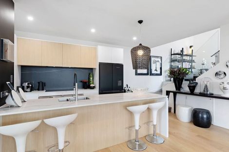 Photo of property in 39b Rutherford Terrace, Meadowbank, Auckland, 1072