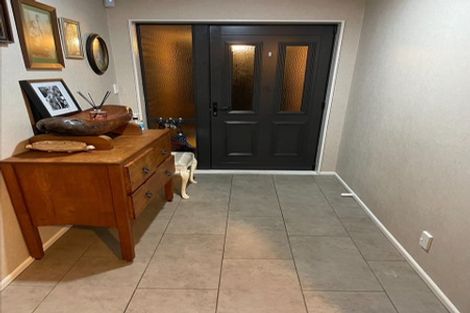 Photo of property in 3 Nevada Way, Kelvin Grove, Palmerston North, 4414