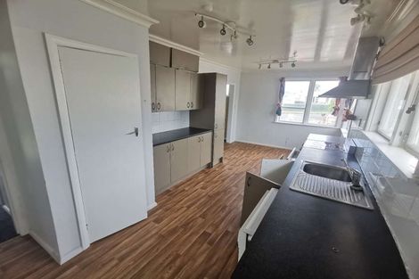 Photo of property in 4 Ross Street, Levin, 5510