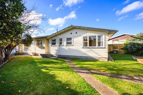Photo of property in 28 Buick Crescent, Awapuni, Palmerston North, 4412