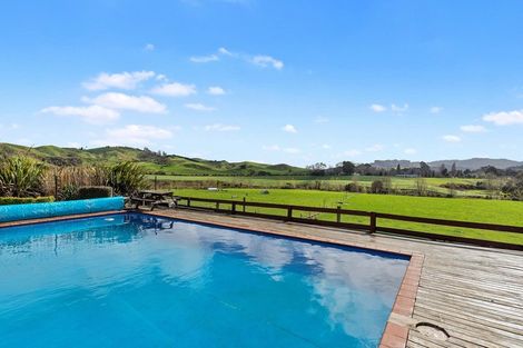 Photo of property in 42 Parkers Access Road, Waitetuna, Raglan, 3295