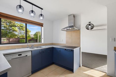 Photo of property in 46 Riverside Drive, Waiuku, 2123