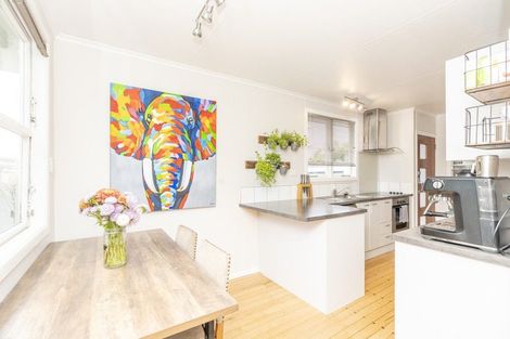 Photo of property in 23 Susan Place, Deanwell, Hamilton, 3206