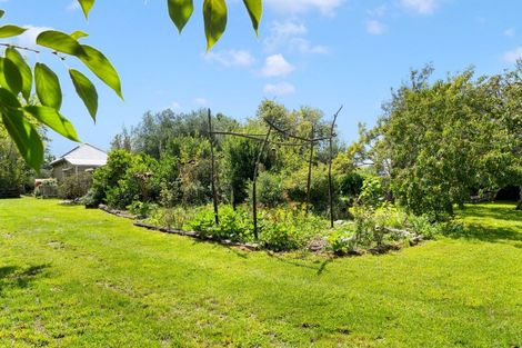 Photo of property in 24 Papawai Road, Greytown, 5712