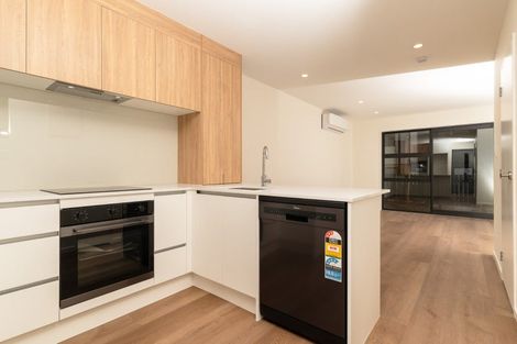 Photo of property in 12/476 West Coast Road, Glen Eden, Auckland, 0602