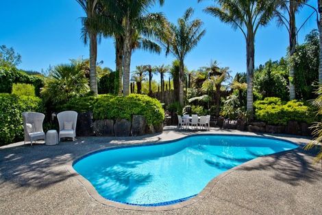 Photo of property in 12a Croft Lane, Riverhead, Albany, 0793