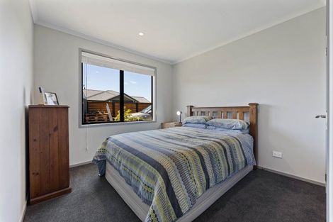 Photo of property in 8 Komahimahi Way, Motuoapa, 3382