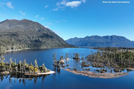 Photo of property in 12 Iveagh Bay Drive, Moana, 7875