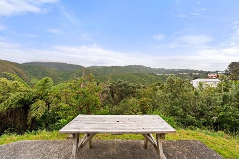 Photo of property in 4 Camrose Grove, Kingston, Wellington, 6021