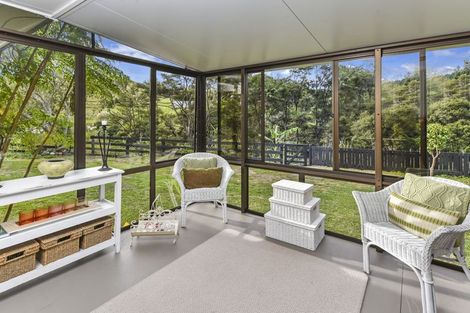 Photo of property in 37 Dye Access Road, Kaukapakapa, 0871