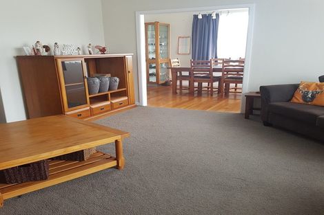 Photo of property in 25 Beech Crescent, Hillcrest, Hamilton, 3216