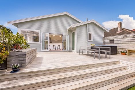 Photo of property in 24 Hart Avenue, Boulcott, Lower Hutt, 5011