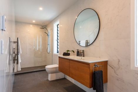 Photo of property in 7 Te Heke Place, Waikanae, 5036