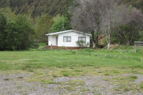 Photo of property in 21 Wharetoroa Drive, Rotoiti Forest, Rotorua, 3074