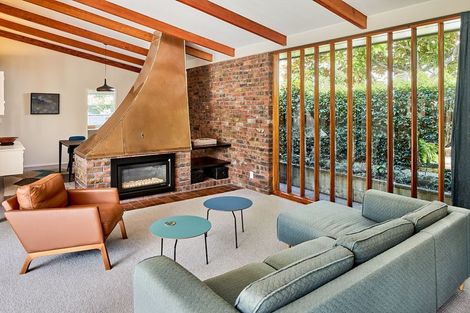 Photo of property in 27 Cheviot Road, Lowry Bay, Lower Hutt, 5013