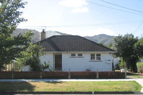 Photo of property in 3 Ngata Grove, Trentham, Upper Hutt, 5018