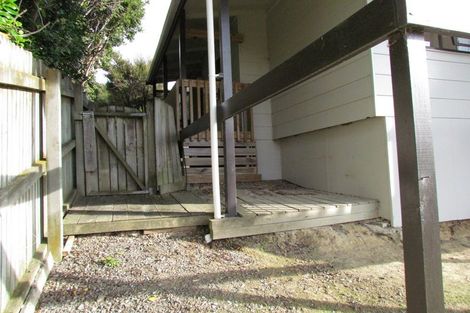 Photo of property in 6 Seagull Place, Whitby, Porirua, 5024