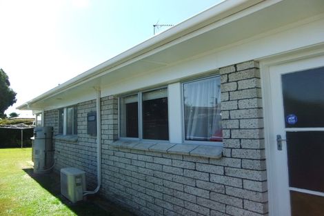 Photo of property in 8b Macmurdo Avenue, Glenview, Hamilton, 3206