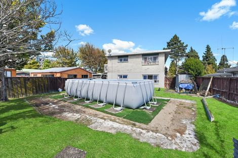 Photo of property in 4 Sandleigh Road, Hamilton Lake, Hamilton, 3204