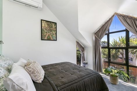 Photo of property in 7 Tamahine Street, Maupuia, Wellington, 6022