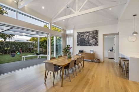 Photo of property in 17 Leslie Avenue, Sandringham, Auckland, 1025