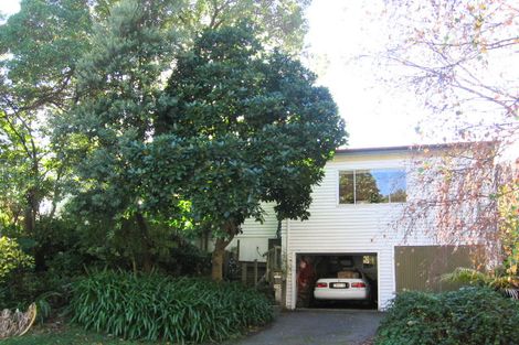 Photo of property in 2 Mahoe Street, Eastbourne, Lower Hutt, 5013