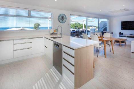 Photo of property in 102b Diana Avenue, Whangamata, 3620