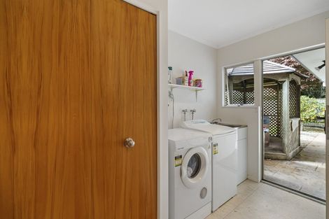 Photo of property in 17d Kinross Drive, Merrilands, New Plymouth, 4312