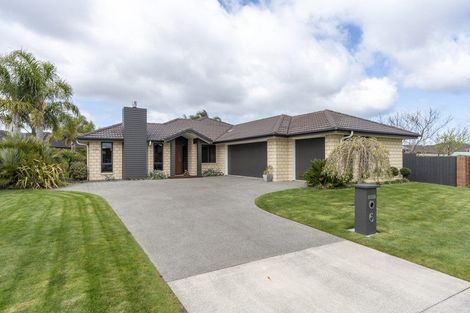Photo of property in 6 Kentwood Place, Flagstaff, Hamilton, 3210