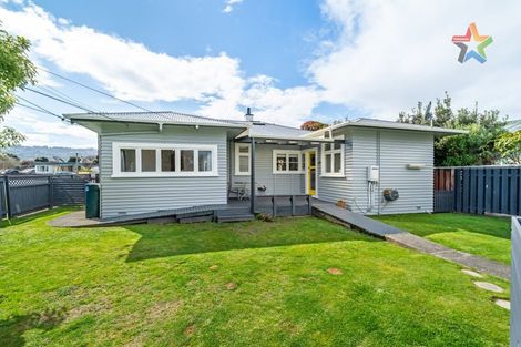 Photo of property in 22 Fuller Grove, Woburn, Lower Hutt, 5010