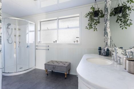 Photo of property in 33 Balfour Crescent, Riverlea, Hamilton, 3216