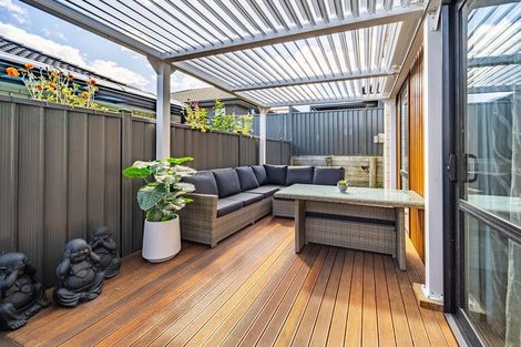 Photo of property in 6 Settler Avenue, Omokoroa, 3114