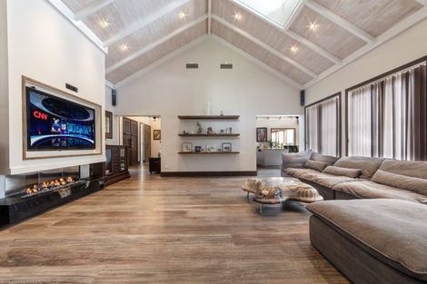 Photo of property in 52c Warman Road, Okura, Albany, 0792